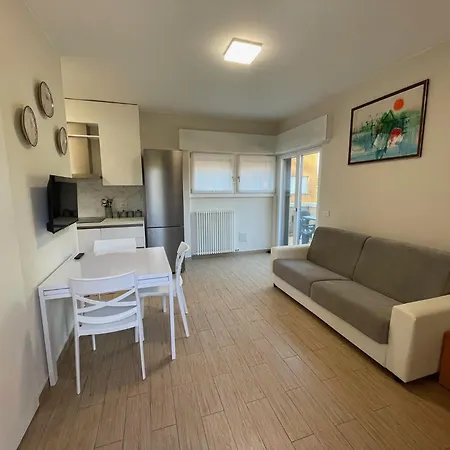Apartment Punta Gro, - Di Garda *