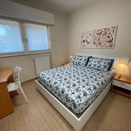 Apartment Punta Gro, - Di Garda Sirmione